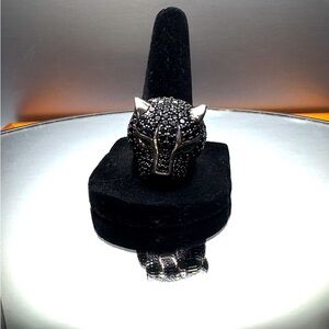 EFFY
Sterling Silver, Emerald & Black Spinel Panther Ring